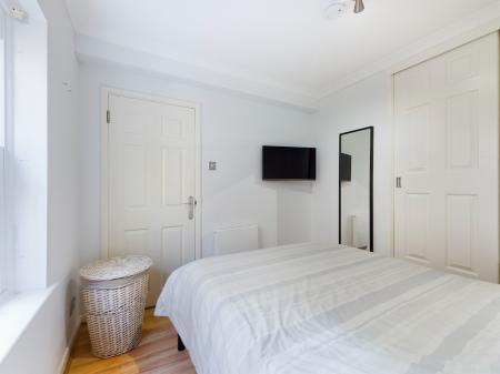 1 bedroom Flat to let in Mumbles Road, Mumbles, Swansea, SA3