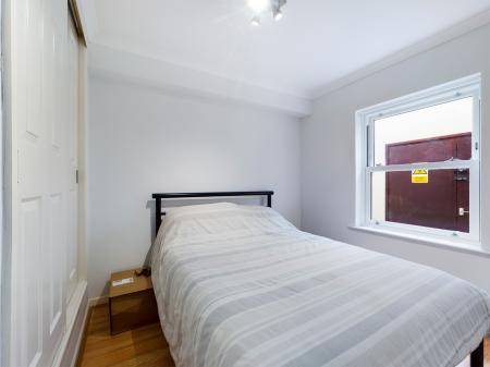 1 bedroom Flat to let in Mumbles Road, Mumbles, Swansea, SA3