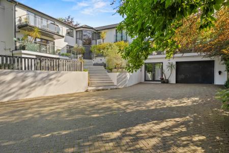 5 bedroom Detached house for sale in Brynfield Road, Langland, Swansea, SA3