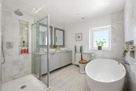 5 bedroom Detached house for sale in Brynfield Road, Langland, Swansea, SA3
