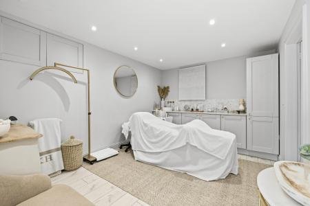 5 bedroom Detached house for sale in Brynfield Road, Langland, Swansea, SA3