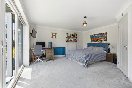 5 bedroom Detached house for sale in Brynfield Road, Langland, Swansea, SA3