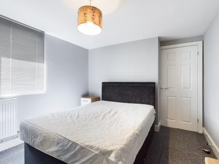 1 bedroom Ground floor flat to let in Heathfield, Mount Pleasant, Swansea, SA1