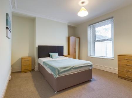 2 bedroom Flat to let in Constitution Hill, Uplands, Swansea, SA1