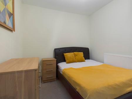 2 bedroom Flat to let in Constitution Hill, Uplands, Swansea, SA1