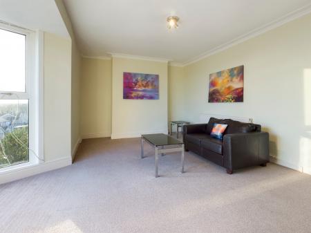 2 bedroom Flat to let in Constitution Hill, Uplands, Swansea, SA1