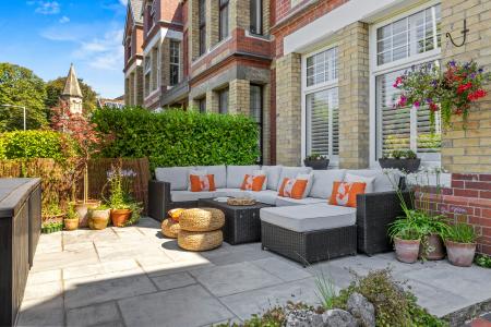 5 bedroom Terraced House for sale in Langland Road, Mumbles, Swansea, SA3
