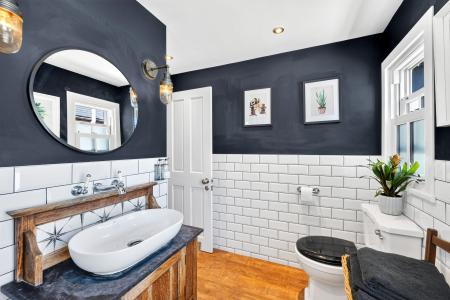 5 bedroom Terraced House for sale in Langland Road, Mumbles, Swansea, SA3