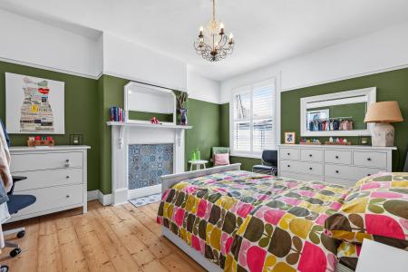 5 bedroom Terraced House for sale in Langland Road, Mumbles, Swansea, SA3