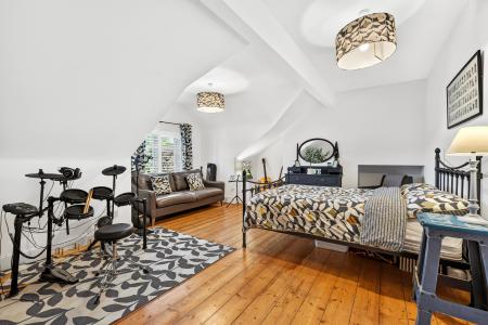 5 bedroom Terraced House for sale in Langland Road, Mumbles, Swansea, SA3