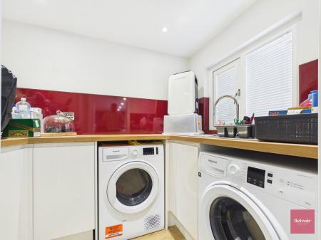 4 bedroom Semi-detached house for sale in Beaconsfield Way, Sketty, Swansea, SA2