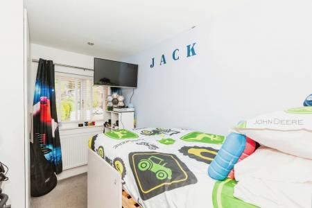 4 bedroom Semi-detached house for sale in Beaconsfield Way, Sketty, Swansea, SA2
