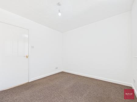 2 bedroom Terraced House to let in Clos Ysbyty, Cimla, Neath, SA11