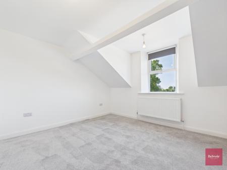 2 bedroom Maisonette to let in Mill Street, Gowerton, Swansea, SA4