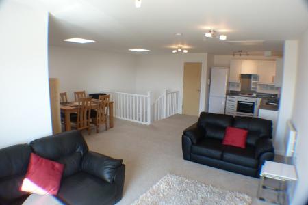 2 bedroom Duplex to let in Prince Apartments, Copper Quarter, Swansea, SA1