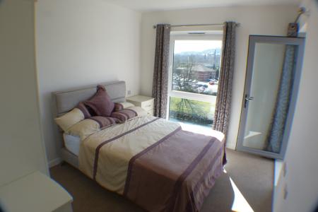 2 bedroom Duplex to let in Prince Apartments, Copper Quarter, Swansea, SA1