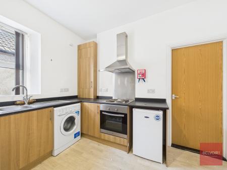 1 bedroom Flat to let in Nyanza Terrace, Uplands, Swansea, SA1