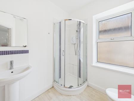 1 bedroom Flat to let in Nyanza Terrace, Uplands, Swansea, SA1