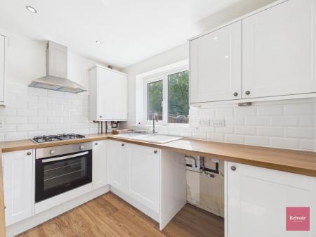 3 bedroom Detached house to let in Golwg Y Coed, Birchgrove, Swansea, SA7
