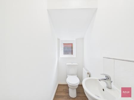 3 bedroom Detached house to let in Golwg Y Coed, Birchgrove, Swansea, SA7
