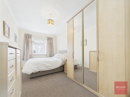 1 bedroom Flat to let in Vanewood Court, Plunch Lane, Mumbles, Swansea, SA3
