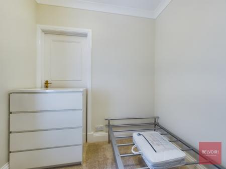 2 bedroom Flat to let in Penmaen Terrace, Uplands, Swansea, SA1
