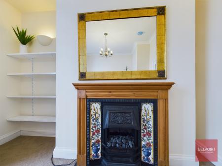 2 bedroom Flat to let in Penmaen Terrace, Uplands, Swansea, SA1