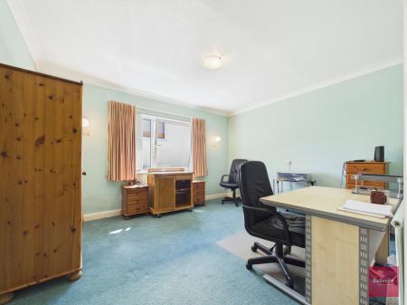 4 bedroom Bungalow for sale in Dunvant Road, Killay, Swansea, SA2