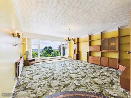 4 bedroom Bungalow for sale in Dunvant Road, Killay, Swansea, SA2