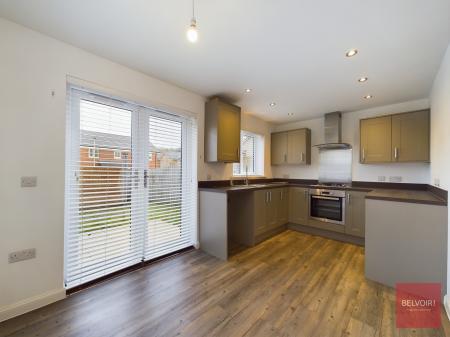 2 bedroom Terraced House to let in Vale Street, Pentrechwyth, Swansea, SA1