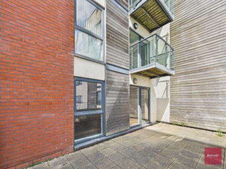 2 bedroom Flat to let in Merdian Bay, Trawler Road, Maritime Quarter, Swansea, SA1