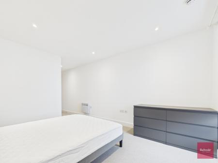 2 bedroom Flat to let in Merdian Bay, Trawler Road, Maritime Quarter, Swansea, SA1