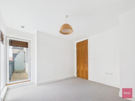 2 bedroom Flat to let in Merdian Bay, Trawler Road, Maritime Quarter, Swansea, SA1