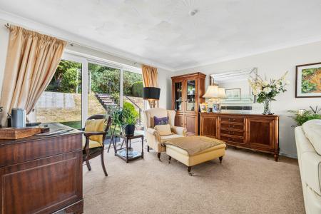 5 bedroom Detached house for sale in Westport Avenue, Mayals, Swansea, SA3