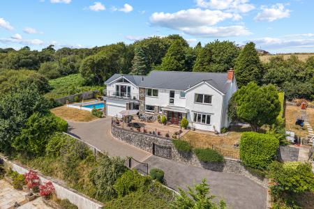 Westport Avenue, Mayals, Swansea, SA3