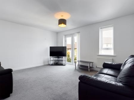 4 bedroom Town house to let in Naiad Road, Copper Quarter, Swansea, SA1