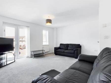 4 bedroom Town house to let in Naiad Road, Copper Quarter, Swansea, SA1