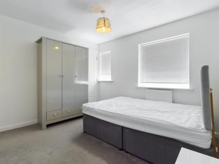 4 bedroom Town house to let in Naiad Road, Copper Quarter, Swansea, SA1