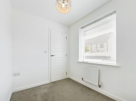 4 bedroom Town house to let in Naiad Road, Copper Quarter, Swansea, SA1