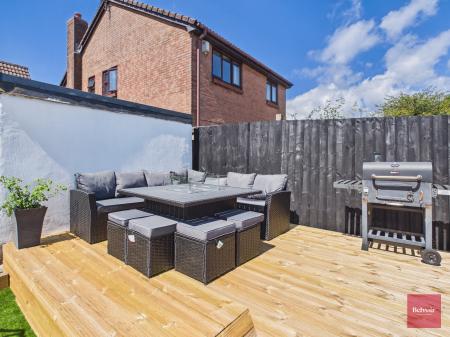 4 bedroom Detached house for sale in Juniper Close, Sketty, Swansea, SA2