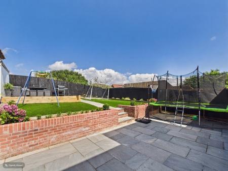 4 bedroom Detached house for sale in Juniper Close, Sketty, Swansea, SA2