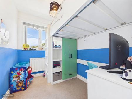 4 bedroom Detached house for sale in Juniper Close, Sketty, Swansea, SA2