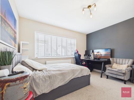 3 bedroom Semi-detached house to let in Summerland Lane, Newton, Swansea, SA3