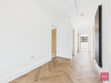 3 bedroom Bungalow for sale in Portway, Swansea, SA3