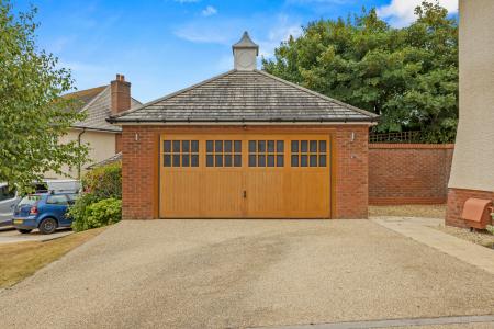 5 bedroom Detached house for sale in Langland Grove, Mumbles, Swansea, SA3