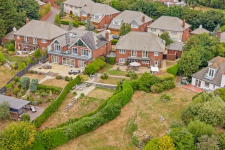 5 bedroom Detached house for sale in Langland Grove, Mumbles, Swansea, SA3