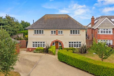 5 bedroom Detached house for sale in Langland Grove, Mumbles, Swansea, SA3