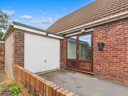 3 bedroom Detached house for sale in Saunders Way, Sketty, Swansea, SA2