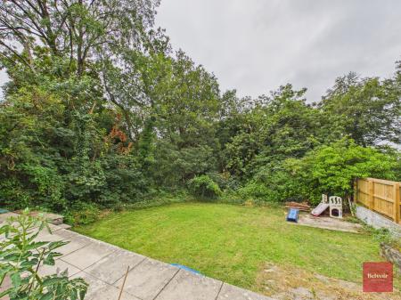 3 bedroom Detached house for sale in Saunders Way, Sketty, Swansea, SA2
