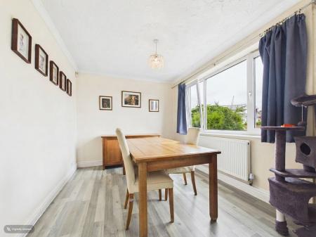 3 bedroom Detached house for sale in Saunders Way, Sketty, Swansea, SA2